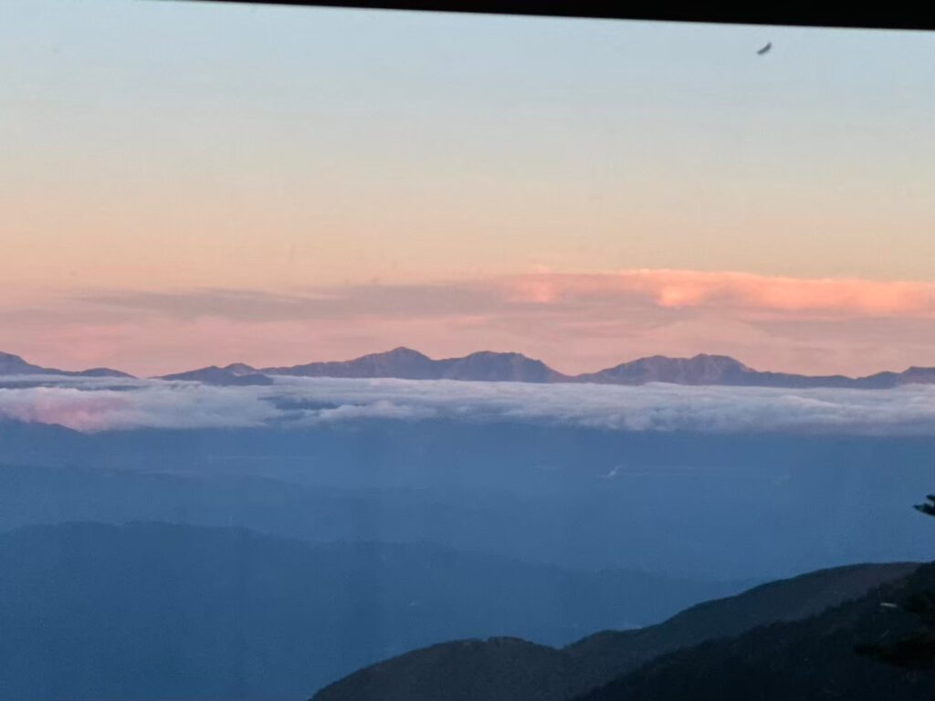 ロープウェイからの南アルプスの風景