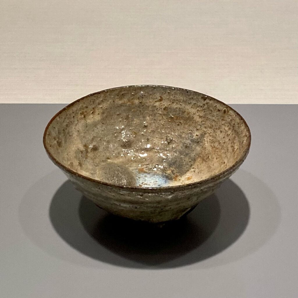 川喜田半泥子《粉引手茶碗 銘 餘露》千歳山窯|石水博物館