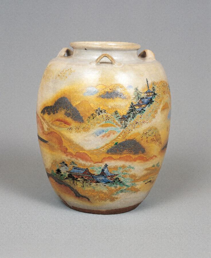 金銀彩と色絵で山寺の春景を描いた野々村仁清の色絵山寺図茶壺