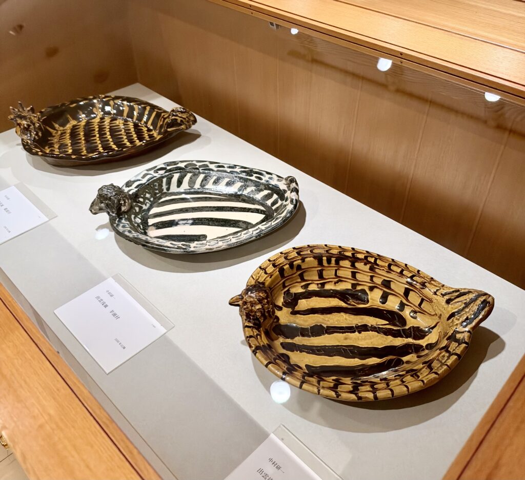 はけの森美術館に展示された中村研一制作の動物形陶器